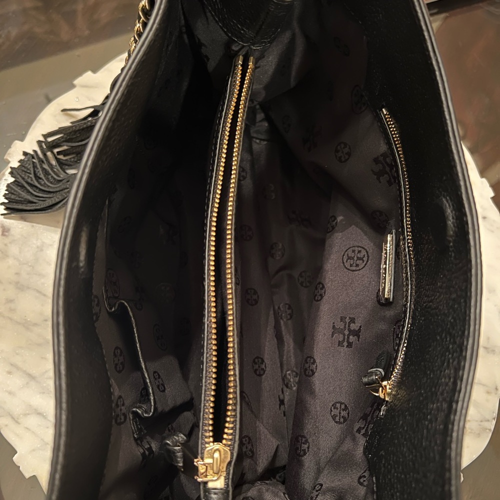 NEW Tory Burch Britten Triple Compartmant Pebble Leather Black Bag - Picture 5 of 5